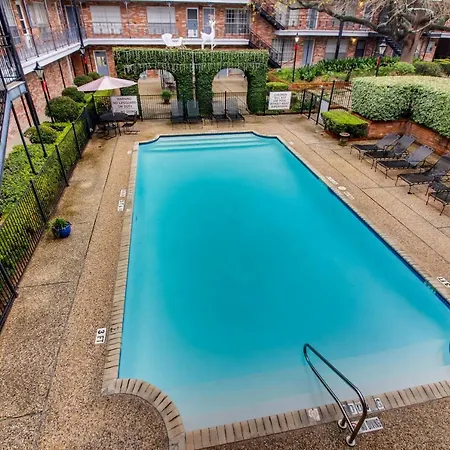 The Georgian Condo